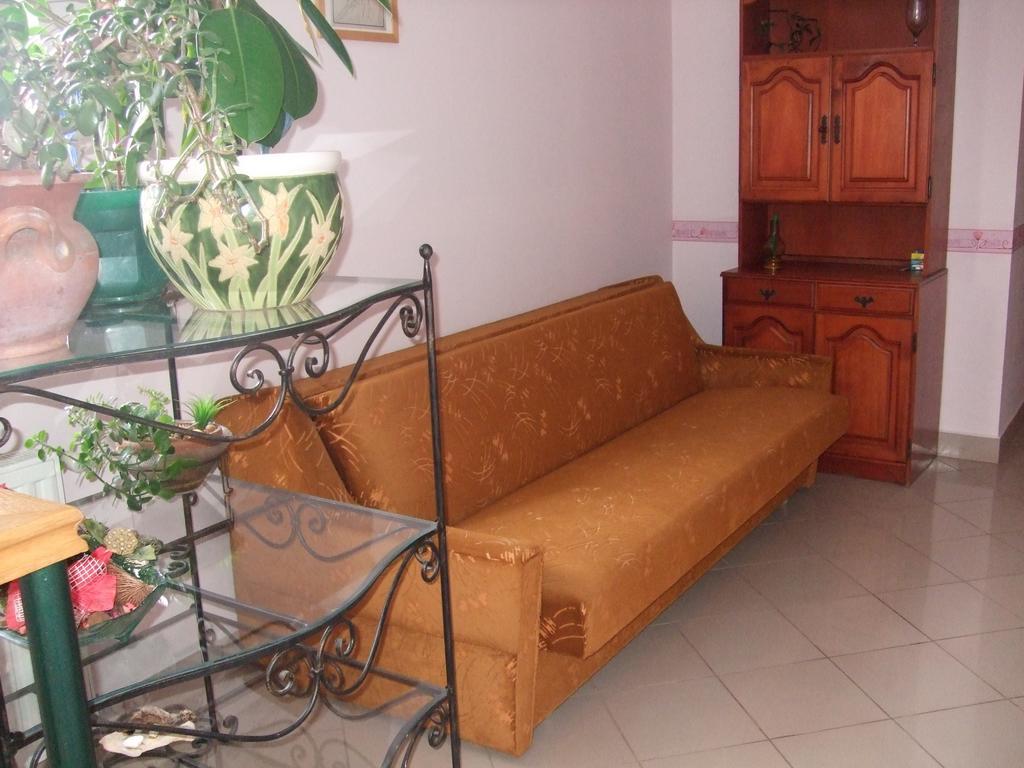 Bed and Breakfast Tímárház Panzió Szeged Habitación foto